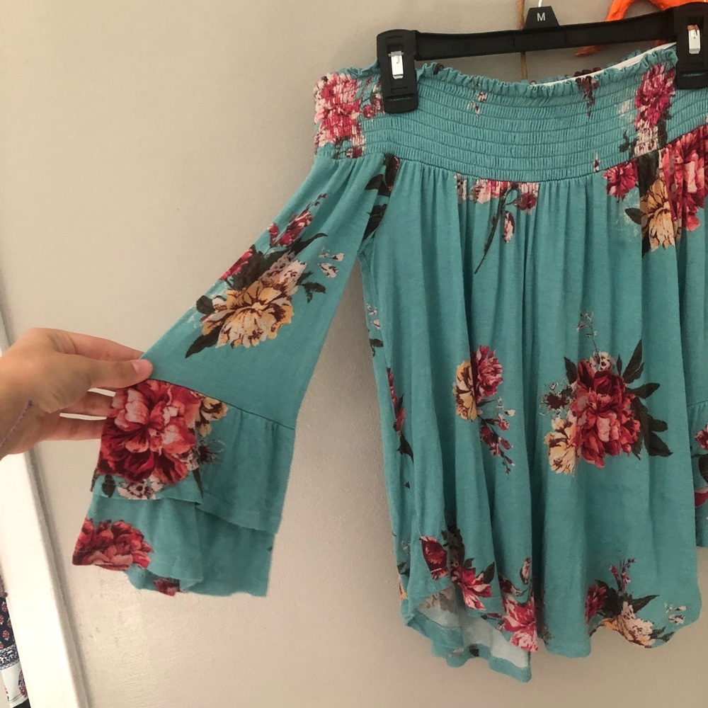 3/4 length off the shoulder floral top - Picture 2 of 5